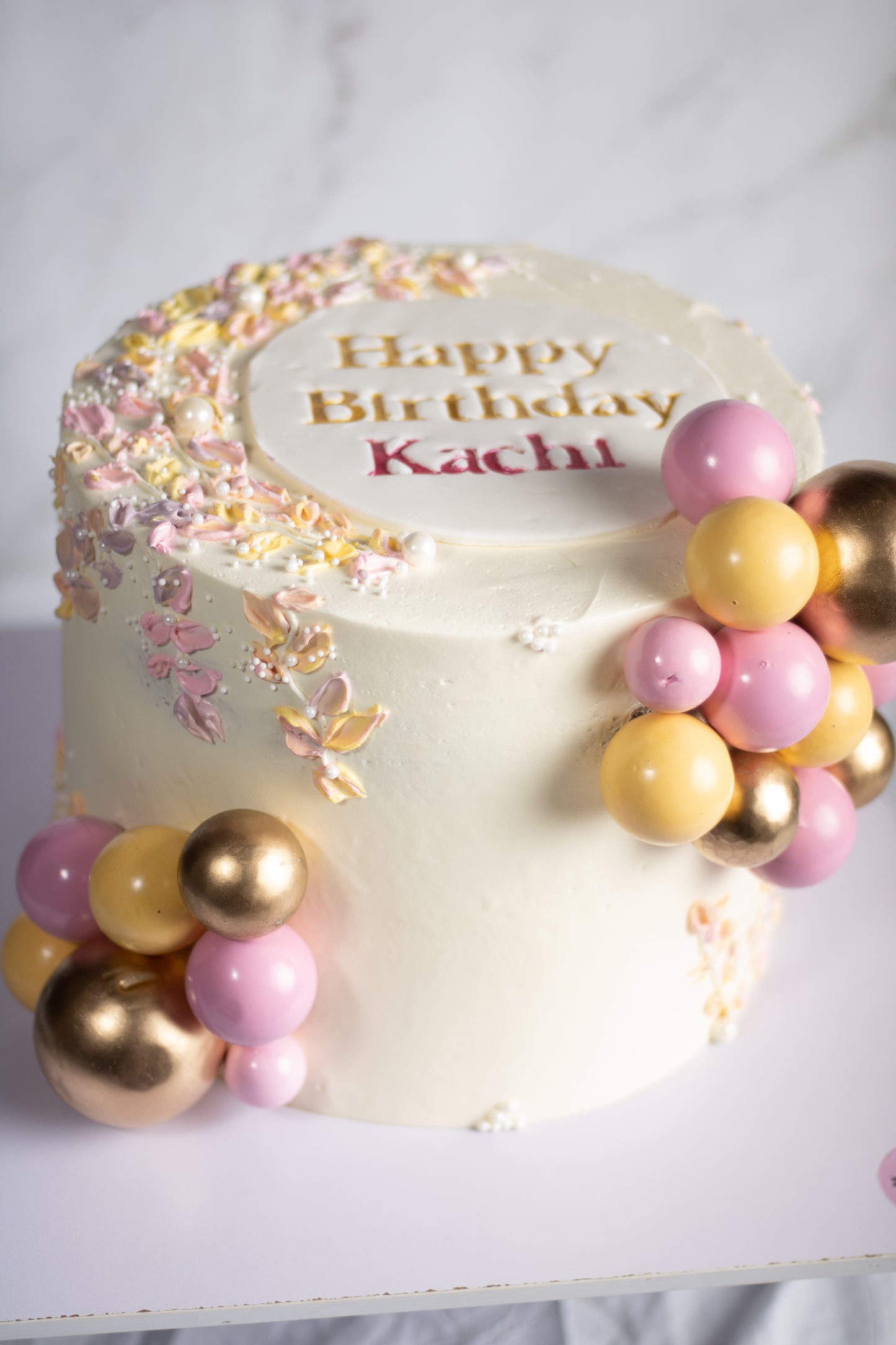 “How do you want it?”: Build Your Own Premium Layer Cake