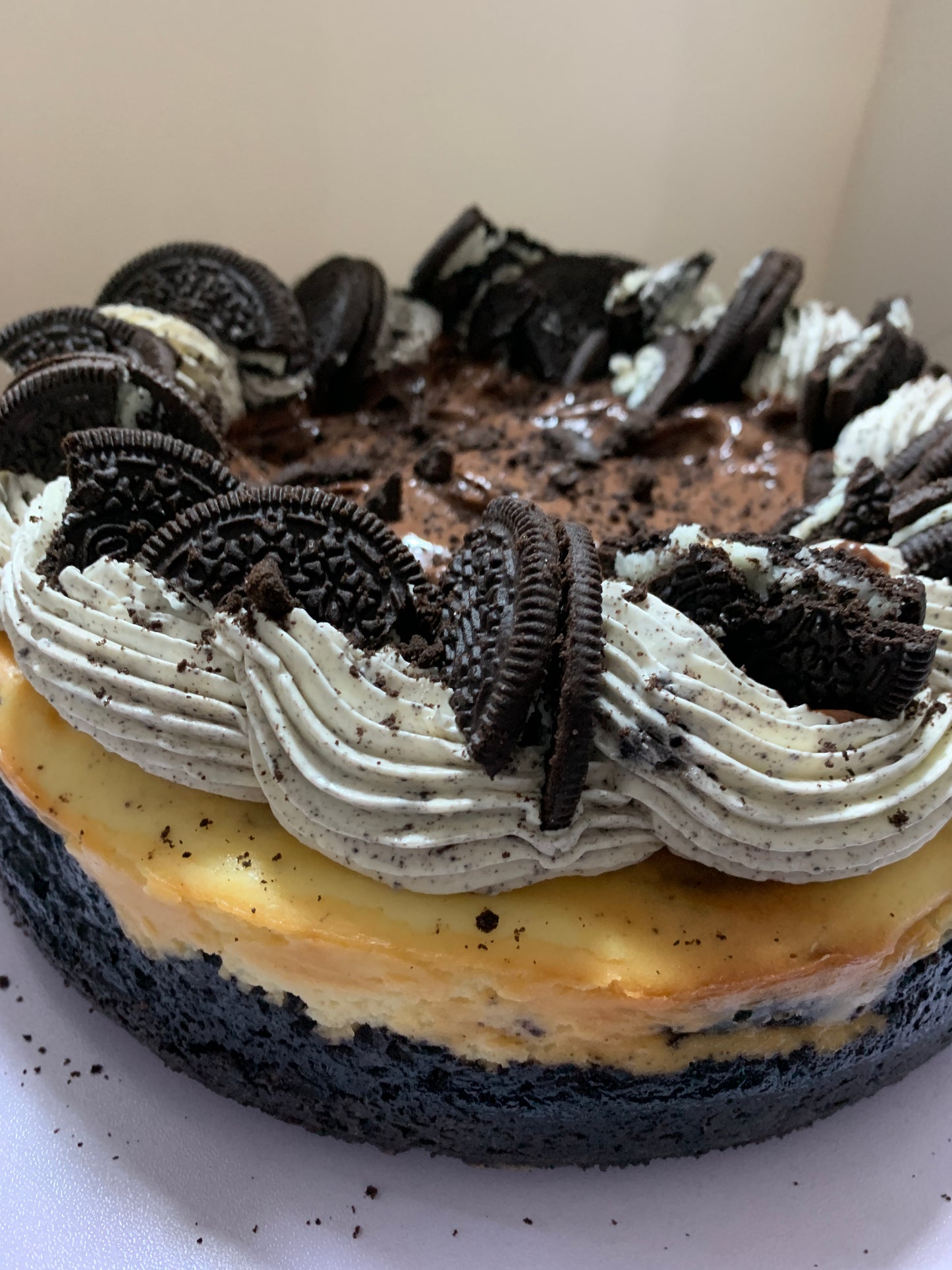 The Cookies & Cream Cheesecake